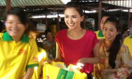 HH Diễm Hương trổ tài nấu món ăn chay