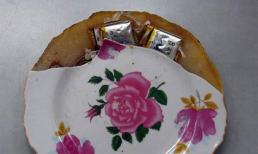 Phát hiện gói “lạ” trong đĩa Trung Quốc