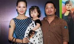 Trần Thị Quỳnh đưa chồng và con gái đi xem phim
