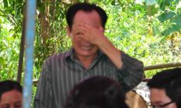 Vụ chém chết người yêu cũ: Cha nạn nhân khóc ngất bên di ảnh con gái