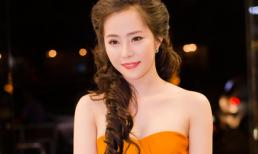 "Cá sấu chúa" Quỳnh Nga diện cúp ngực khoe da trắng ngần