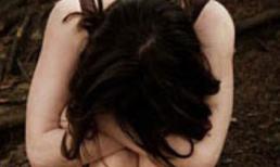 Đang cởi áo nạn nhân định hiếp dâm thì bị tóm gọn