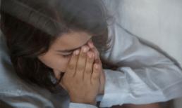 Đau khổ vì chồng chơi gái 3 lần/tuần