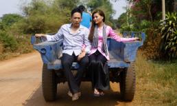 'Trai quê' Duy Mạnh hành nghề gánh lúa mướn