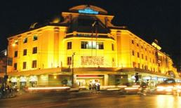 'Cửa' nào cho Tràng Tiền Plaza với bố chồng Hà Tăng?