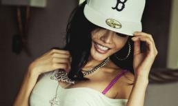 Julia Hồ gợi cảm đến từng centimet