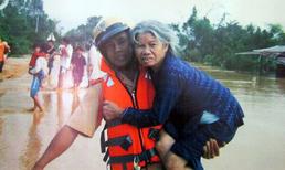 Cư dân mạng sôi nổi truyền tay những hình ảnh đẹp của CSGT