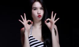 Ngọc Trinh diện nội y sọc đen trắng khoe sắc vóc hơn người