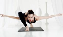 11 khoảng khoắc uốn dẻo mê ly của Hà Hồ