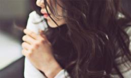 Yêu tôi, anh làm "chuyện ấy" với ai kia?