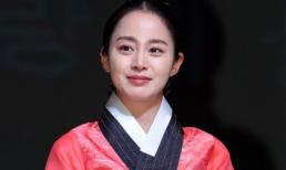 Vẻ đẹp dịu dàng với Hanbok của Kim Tae Hee