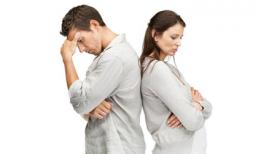 Vợ mê… thầy bói, tan nát gia đình