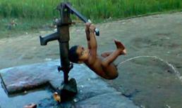 Những khoảnh khắc cực yêu của trẻ