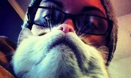 Trào lưu chụp ảnh 'râu mèo' khuấy động cư dân mạng