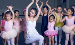 Yến Trang xinh tươi, múa ballet cùng các em nhỏ