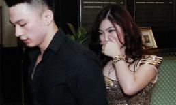 Hương Tràm được 'bạn trai tin đồn' tháp tùng đi hát