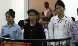 Con trai, con dâu quyết kiện cho mẹ già 81 tuổi ngồi tù