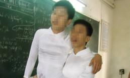 Nam sinh độn ngực, mặc áo dài