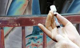 Những tử tù đầu tiên "xông" nhà tiêm thuốc độc