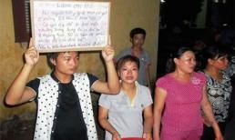 Người bán khoai cứu sản phụ dòi bò lúc nhúc trong xương