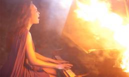 Mỹ Tâm táo bạo hát bên đàn piano bốc cháy dữ dội