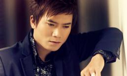 Khang Việt day dứt vì tình yêu 