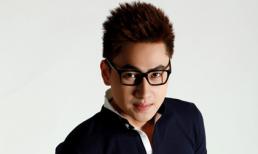 Thiếu gia Tùng Lâm  làm mini show "Hai năm tình lận đận"