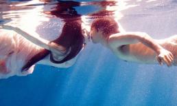 Những nụ hôn dưới nước đẹp ngất ngây của sao Hoa ngữ