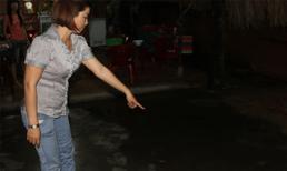 Vợ đâm chết chồng trước mặt các con