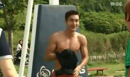Fan "phát cuồng" vì Siwon (Suju) cởi áo khoe body