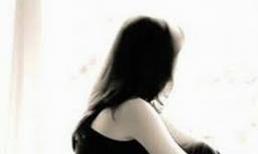 Bị hiếp, cướp tài sản vì nhầm "yêu râu xanh" là cảnh sát