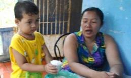 Ăn gạo sống thay cơm từ khi 1 tuổi