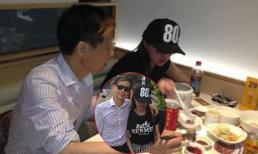 "Đạo diễn già" ôm eo đưa Can Lộ Lộ đi ăn tình cảm