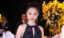 Phương Nga kiêu sa như "nàng thiên nga" khi làm MC đêm tiệc