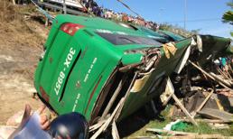 Xe khách Mai Linh lật ngửa, 3 người chết, 22 người bị thương