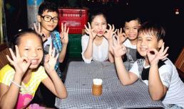 Hương Tràm nghịch ngợm như trẻ nhỏ