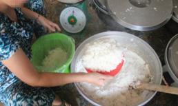 Làm cơm trắng nở gấp đôi bằng bột hóa chất 8.000 đồng/gói