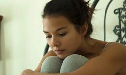 Có miệng như câm, có tai như điếc khi ở nhà chồng