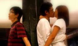 Cô gái được 5 người bạn trai đưa đi... phá thai