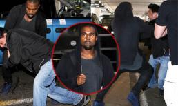 Kanye West đánh phóng viên túi bụi ở sân bay