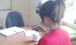 "Mây mưa" xong, gọi điện nhắc "nạn nhân" uống thuốc tránh thai