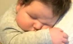 Bé sơ sinh 'khổng lồ' nặng 7kg