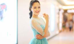 Hoàng Anh khoe khéo ngực đầy với váy ren