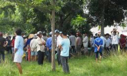 Xác người đàn ông treo lơ lửng trên cây