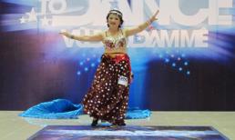 Cụ bà 67 tuổi thi múa bụng