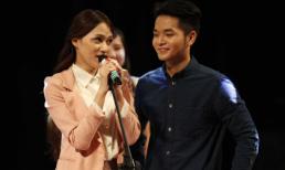 Hương Giang Idol xúc động khi "đối đầu" cùng bạn trai 