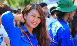  Những nữ sinh tiếp sức mùa thi xinh đẹp của ĐH Ngoại thương