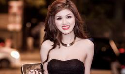 Oanh Yến sang trọng với váy đen đi xem ca nhạc