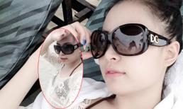 Hoàng Thùy Linh lộ vòng 1 phẳng lỳ khi ra biển