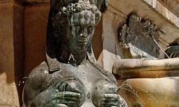 "Ngượng chín mặt" với những đài phun nước lộ điểm "nhạy cảm"